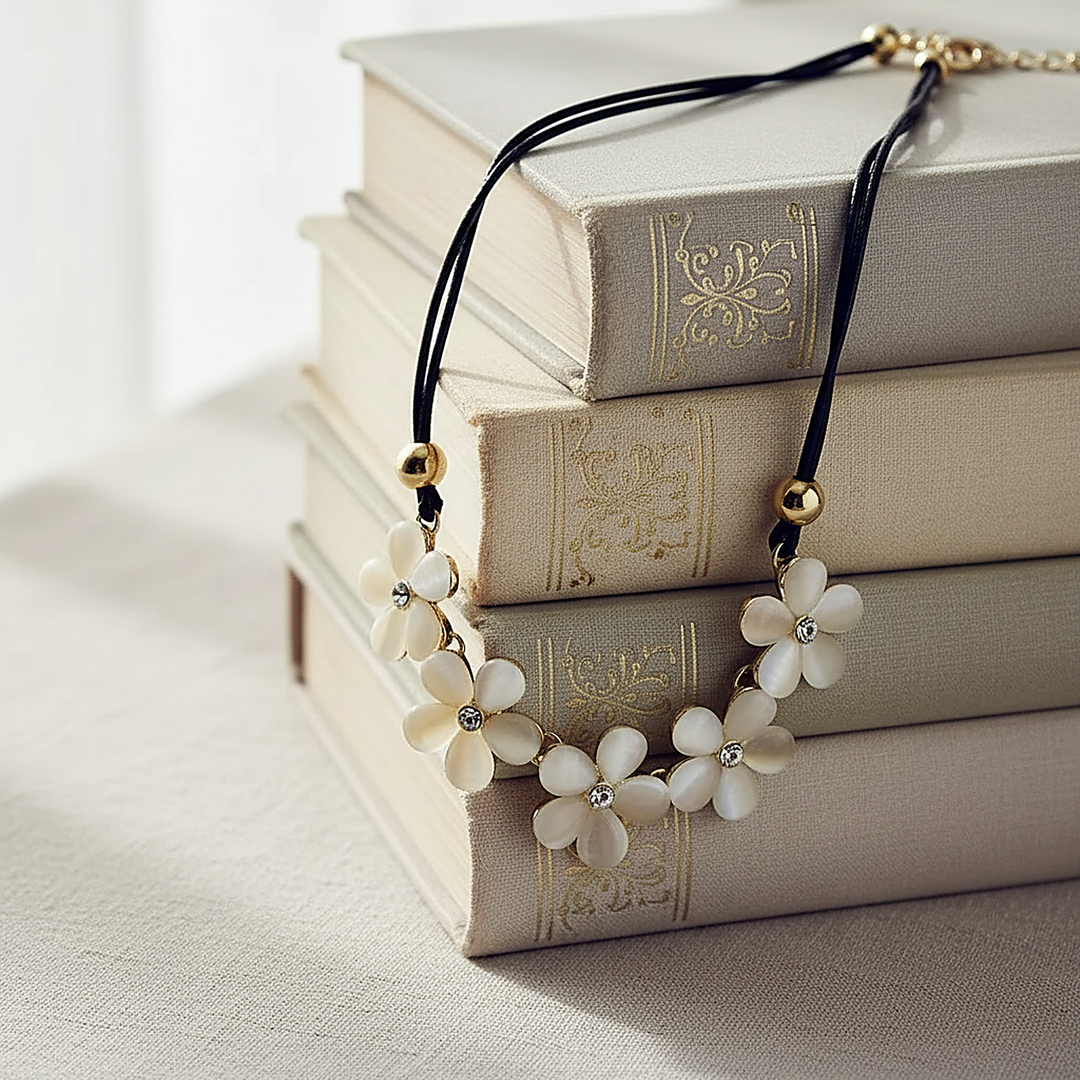 Orabel Necklace