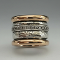Kersenrode gouden ring