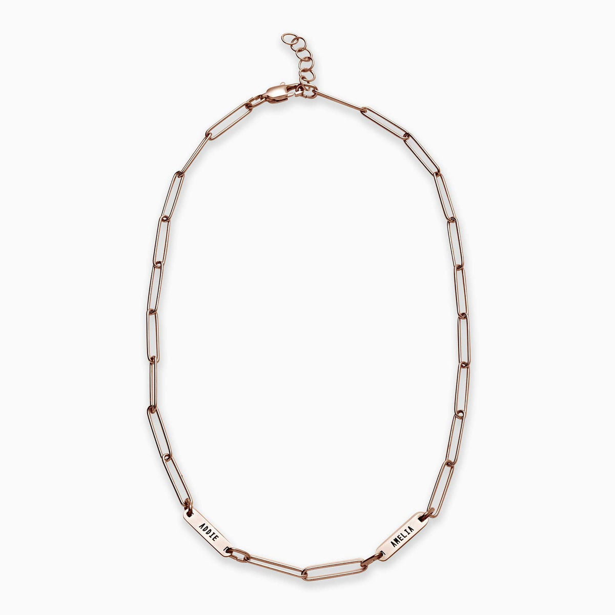 Collana con fermaglio e nomi personalizzati