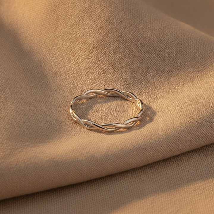Nova ring styled