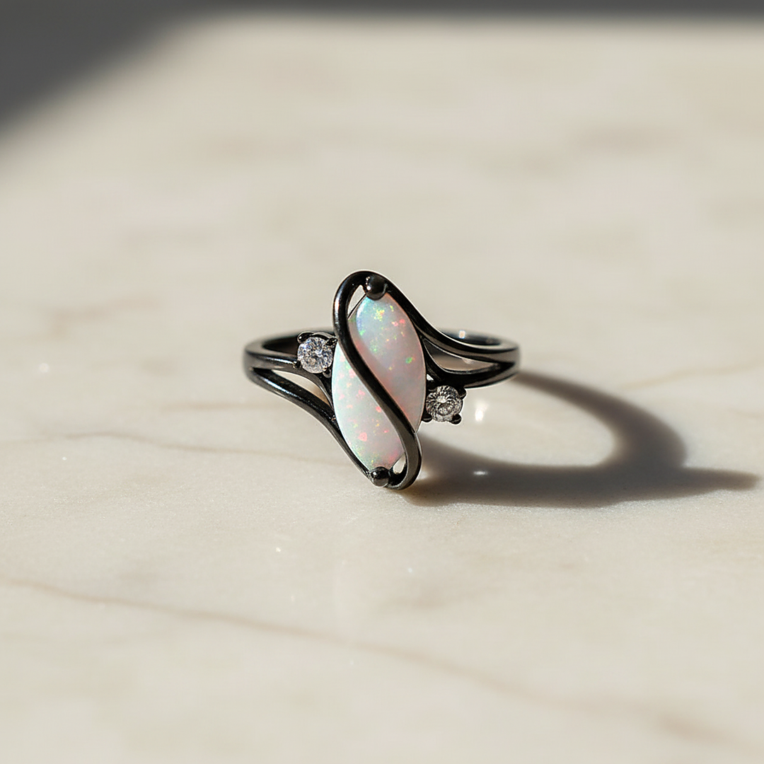 Maelys Opal Ring