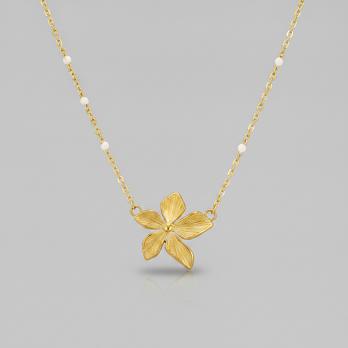 Maren Pearl Necklace