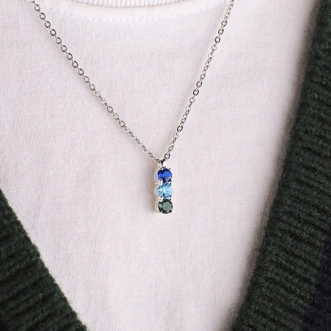 Collana con pietra portafortuna di famiglia
