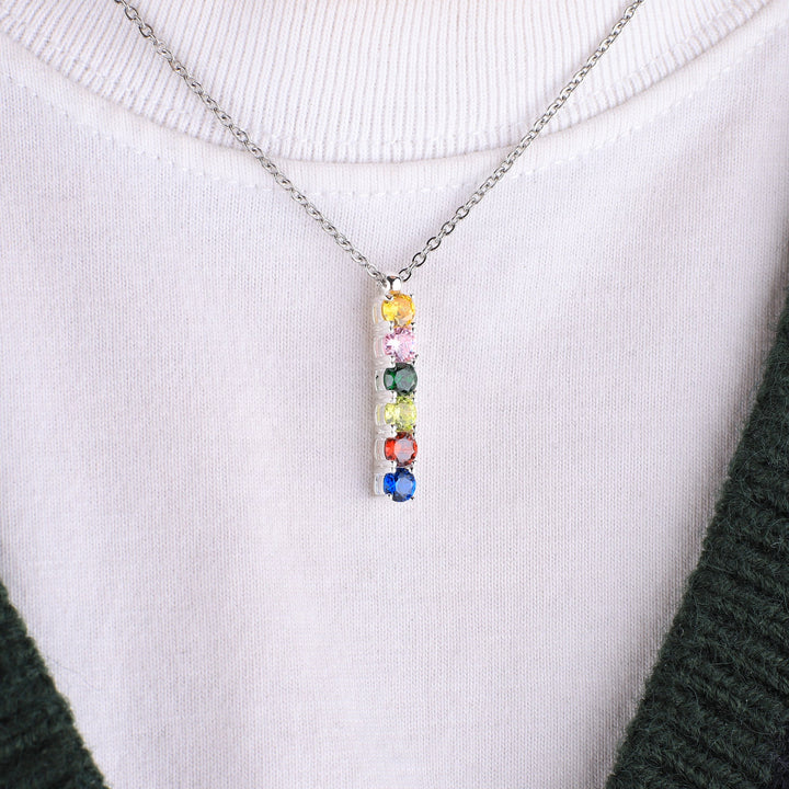 Collana con pietra portafortuna di famiglia