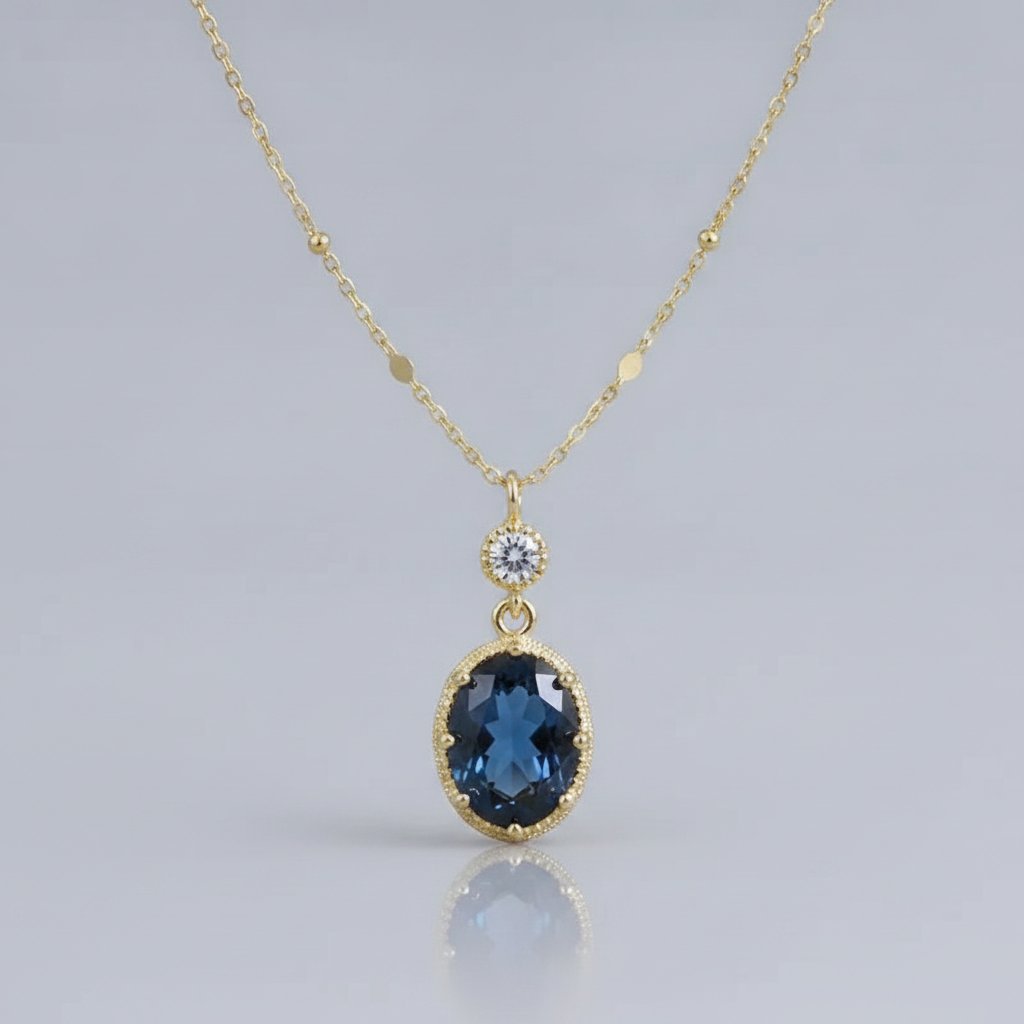 Perrine Gold Necklace