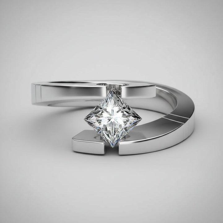 Suri Zirconia Ring