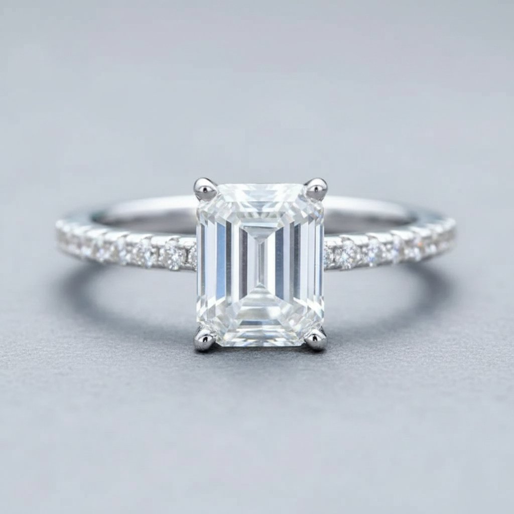 Noor Crystal Ring