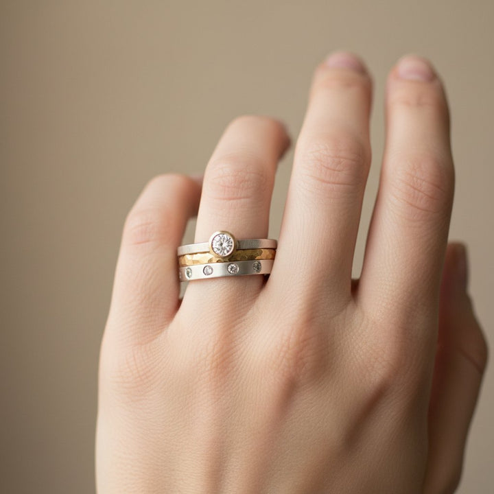 Anillo Quilla de zirconia