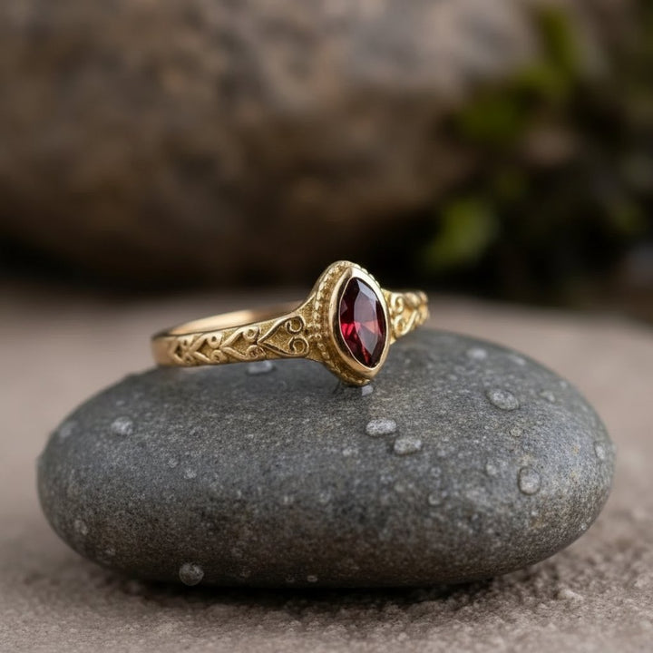 Zaria Gold Ring