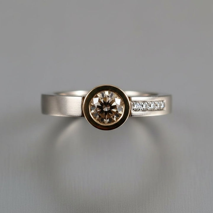 Amara Zirconia Ring