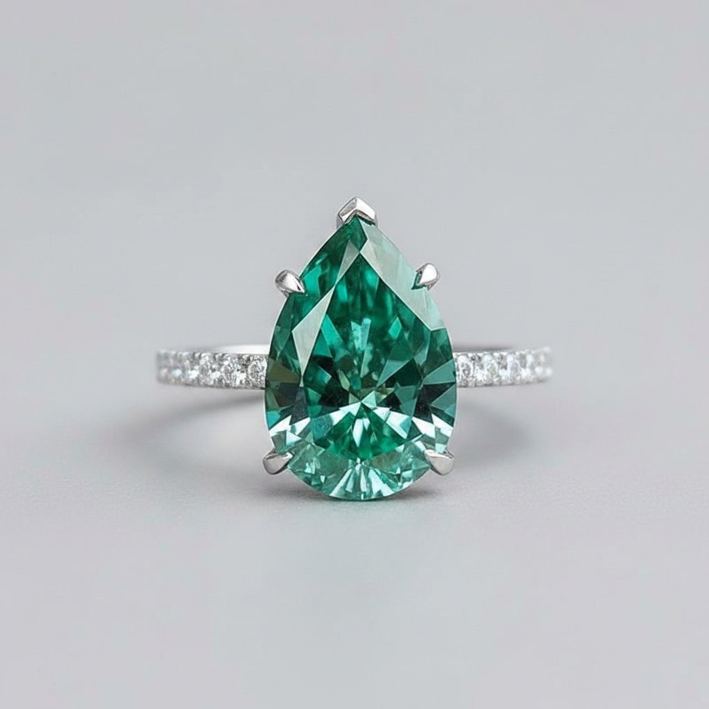 Anello Leocadia con cristallo