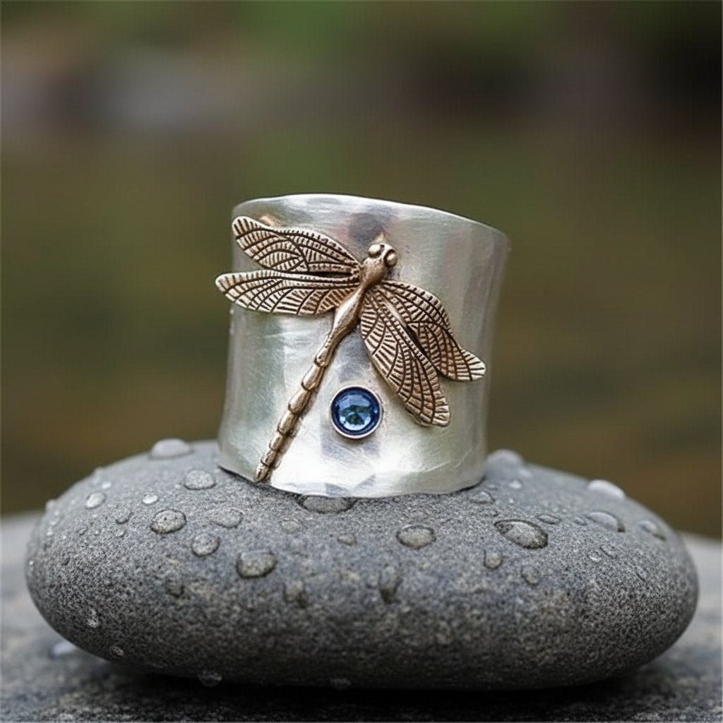 Vivienne Gold Ring