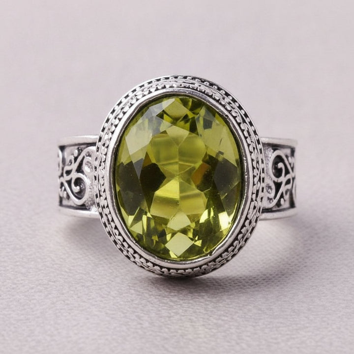 Lucine Crystal Ring