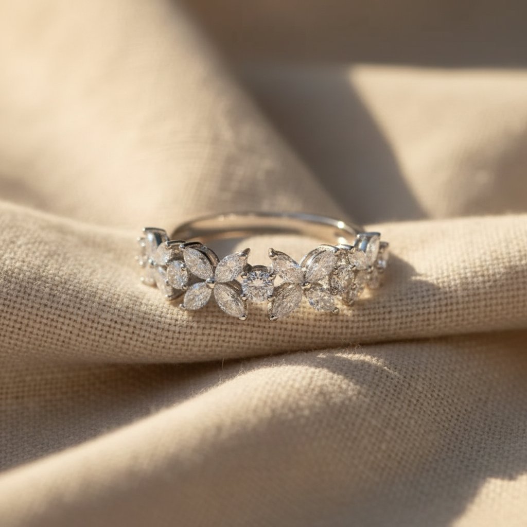 Lucine Crystal Ring