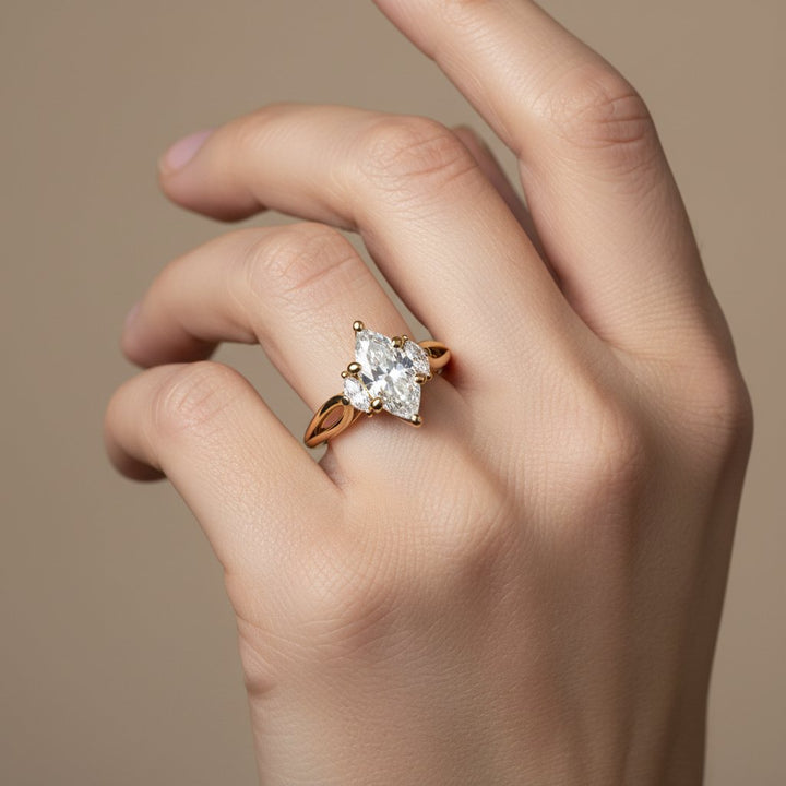 Lucine Crystal Ring