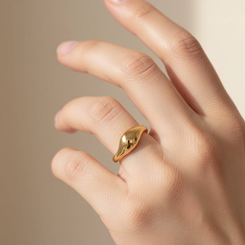 Delphine Pearl Cuff