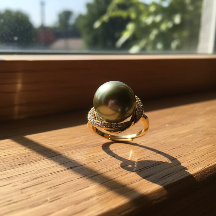 Maren Pearl Ring