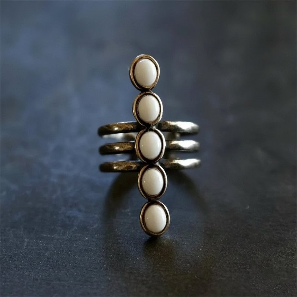 Quilla Pearl Ring