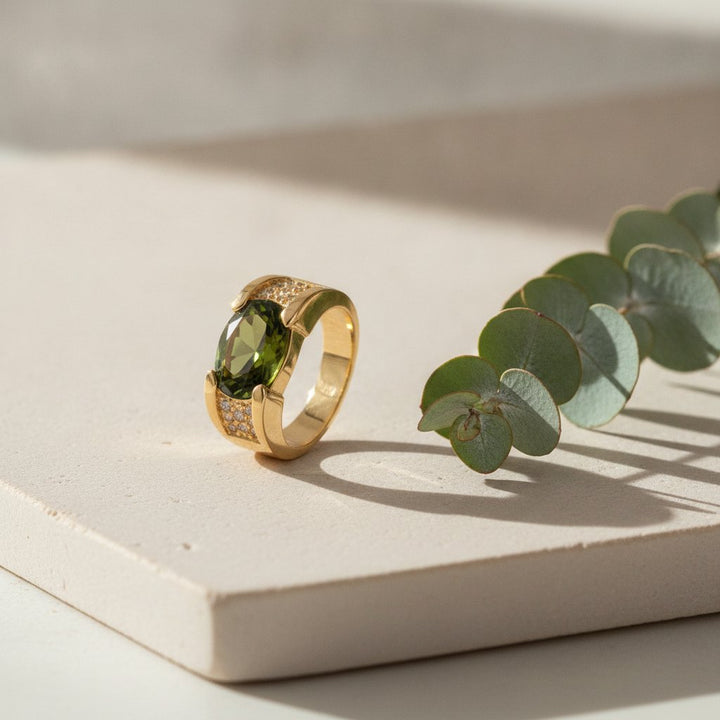 Delphine Peridot Ring