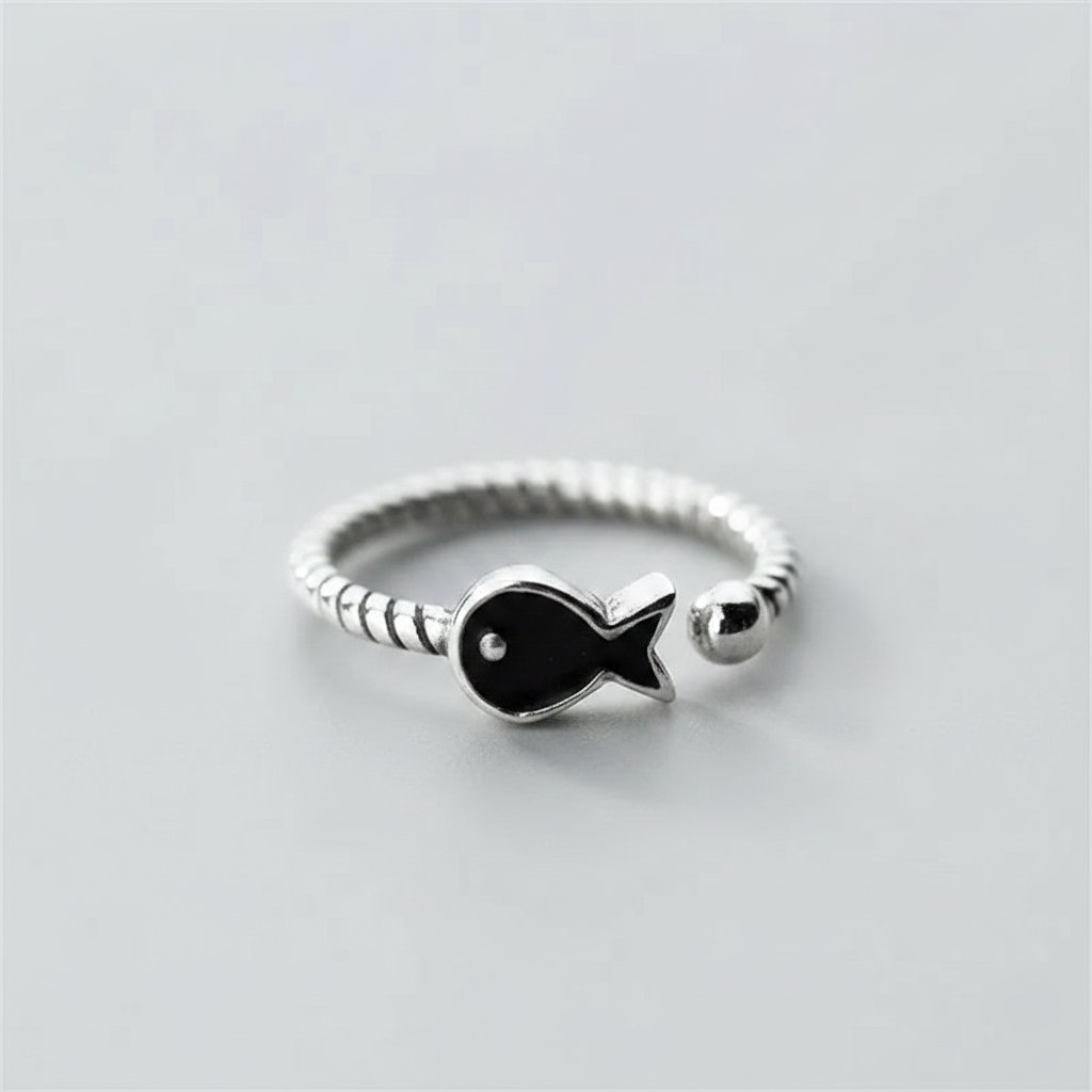 Bela Silver Ring