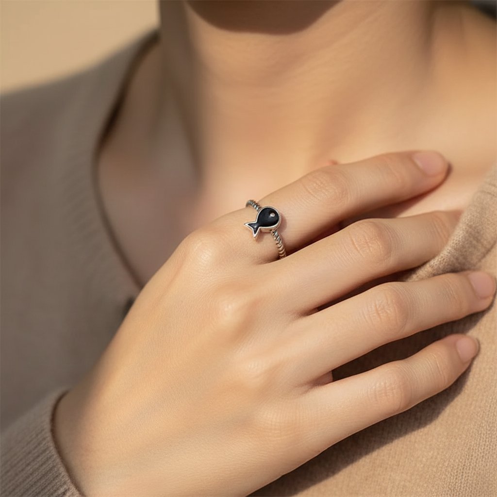 Bela Silver Ring