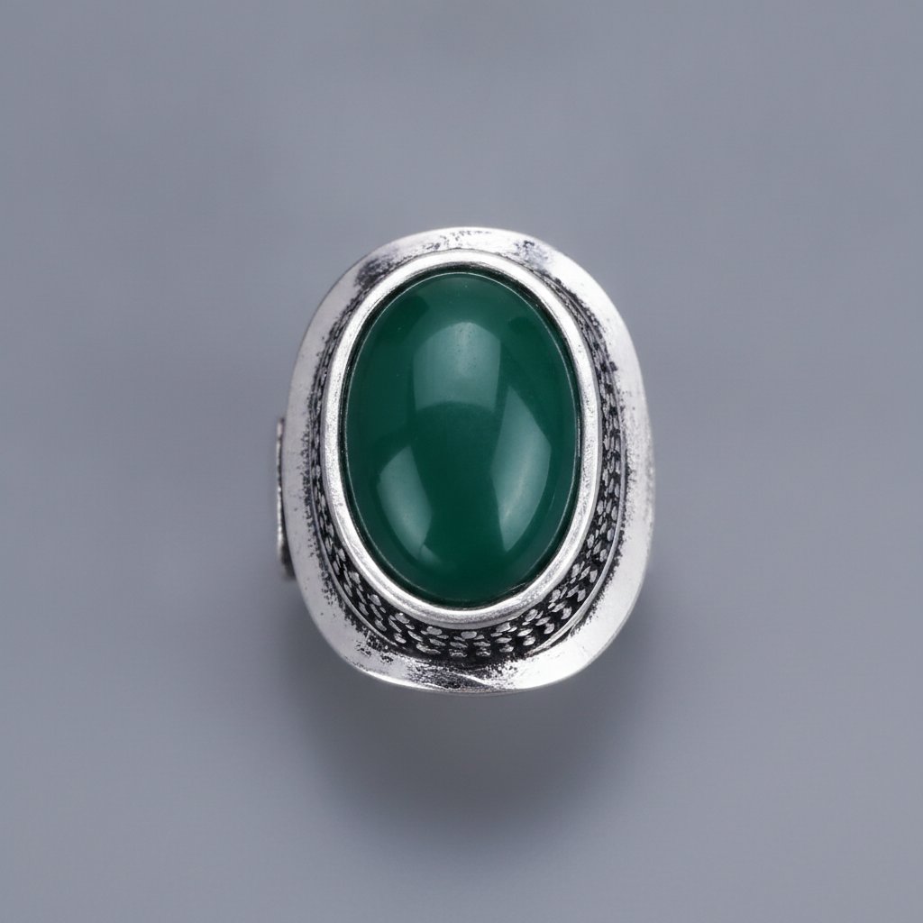 Beli vintage prsten