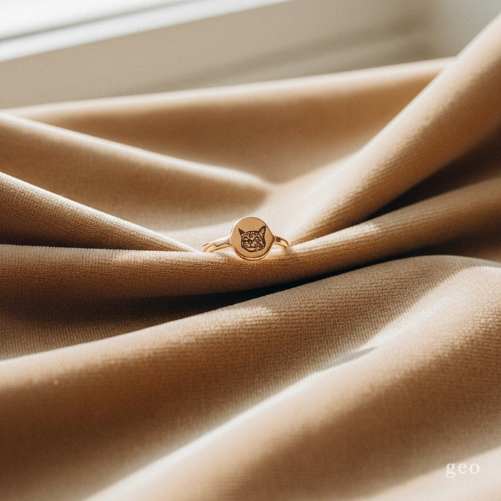 Nova Minimalist Ring