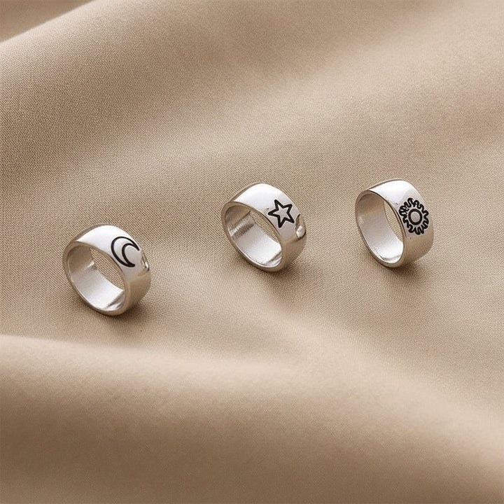 Ninon Minimalist Ring