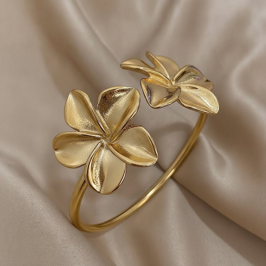 Elise Gold Ring