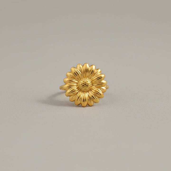 Iliana Gold Ring