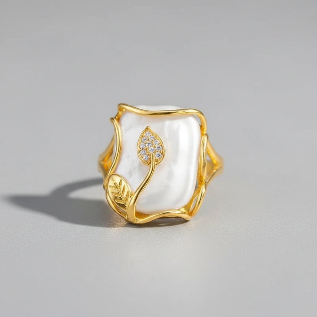 Quilla Pearl Ring
