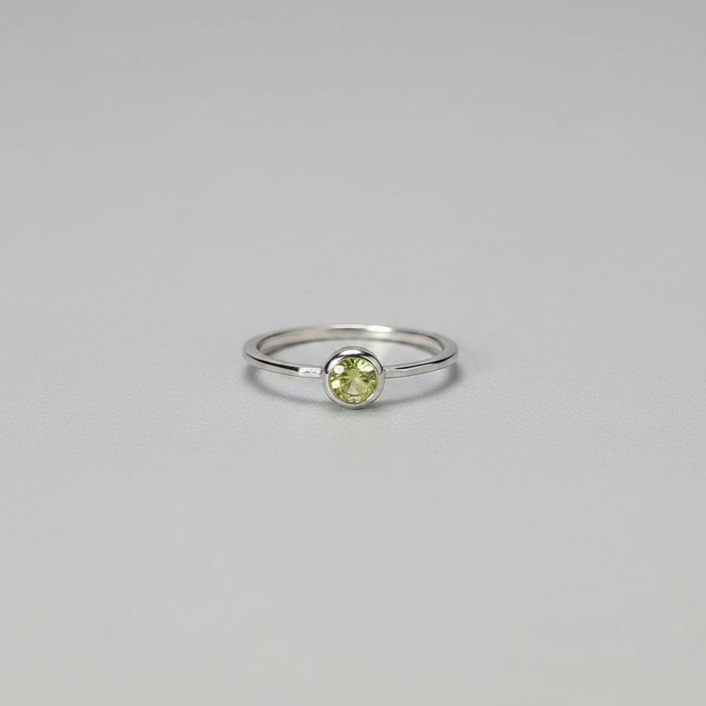 Lioria Peridot Ring