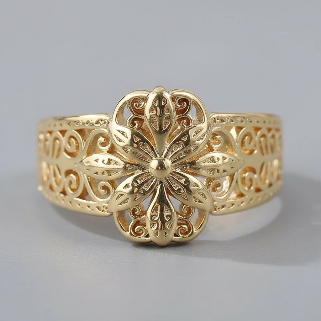 Beatrice Gold Ring