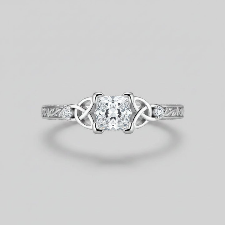 Vionnet Crystal Ring