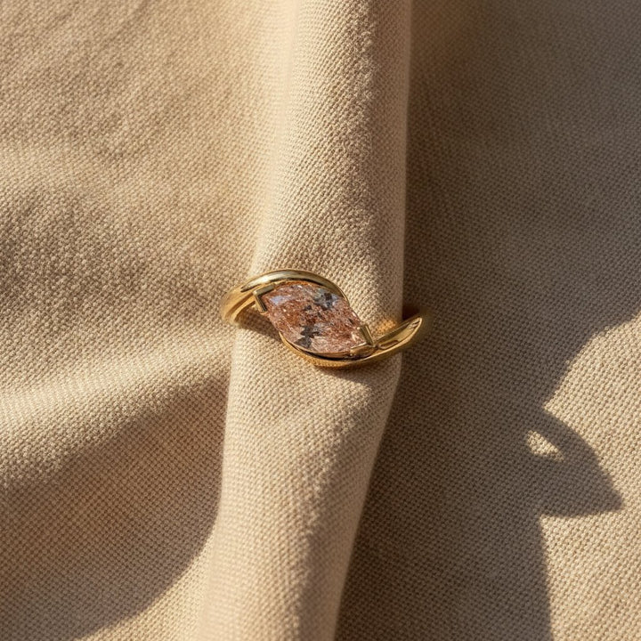 Perrine-zirkonia ring