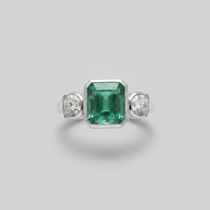Reverie Emerald Ring