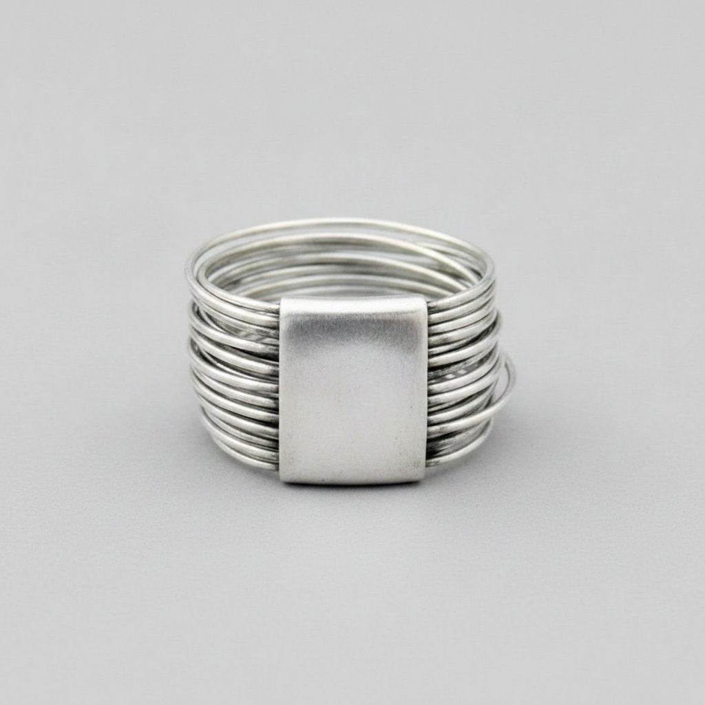 Tindra Silver Ring