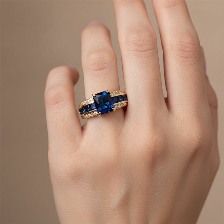Camille-Zirkonia-Ring