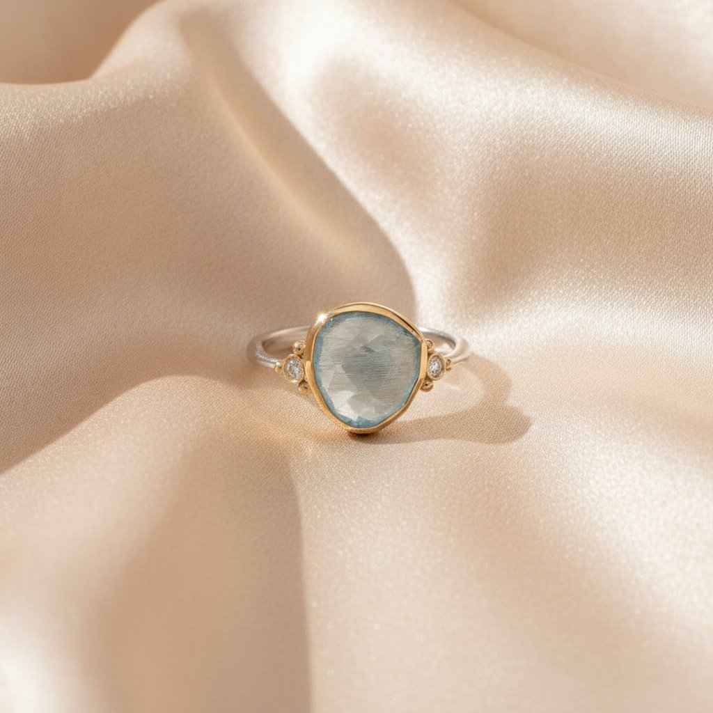 Anillo Celestine de aguamarina