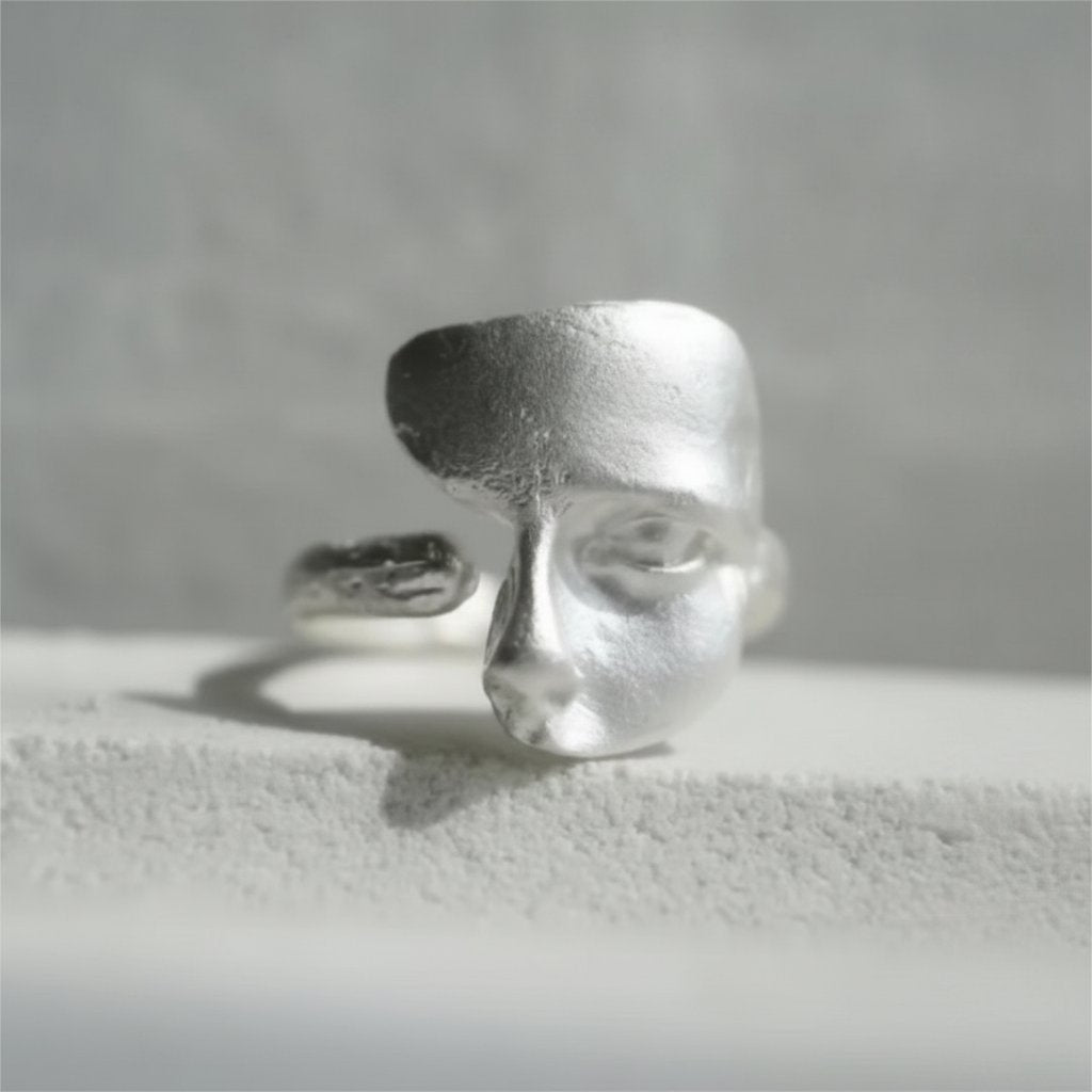 Capucine Silver Ring