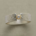 Bague en zircone opaline