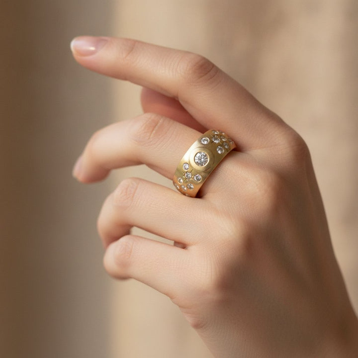 Pia Zirconia Ring