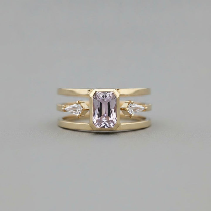 Hespera Zirconia Ring