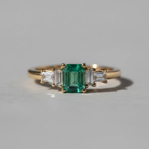 Ambre-Zirkonia-Ring