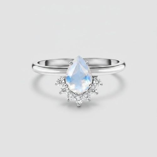 Capucine Moonstone Ring
