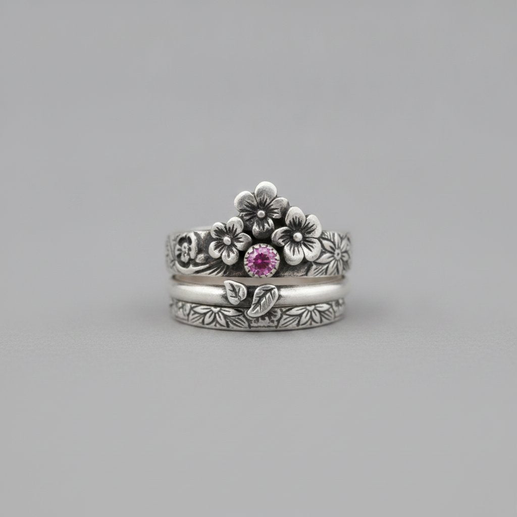 Vintage-Ring in Kirschrot