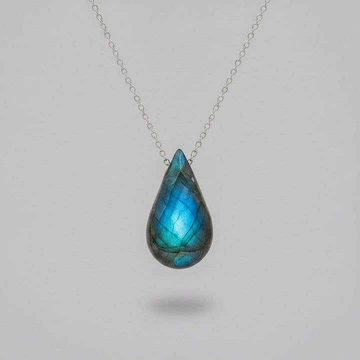 Solene Necklace