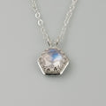 Collana Yara in pietra di luna
