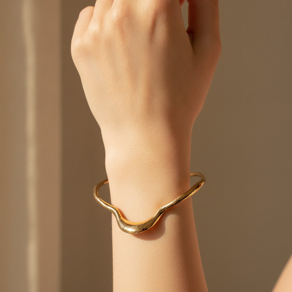 Doria Gold Necklace