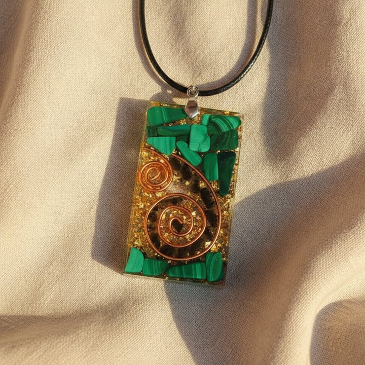 Delphine Necklace
